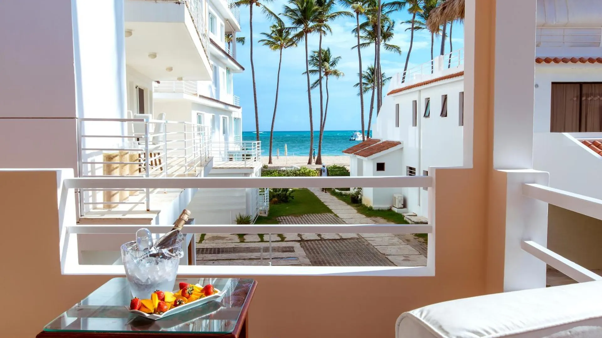 Apart Otel Caribbean Village Playa Los Corales Punta Cana