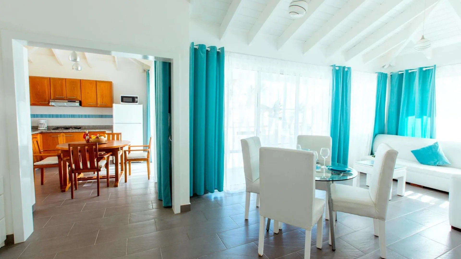 Aparthotel Caribbean Village Playa Los Corales Punta Cana